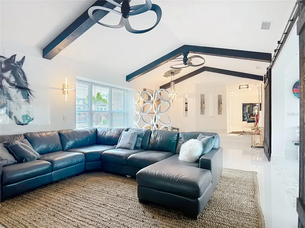 823 SW Kings Bay Drive Crystal River FL 34429