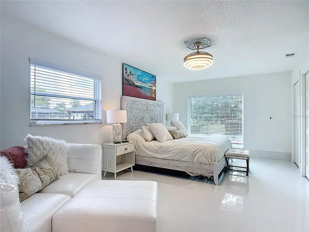 823 SW Kings Bay Drive Crystal River FL 34429
