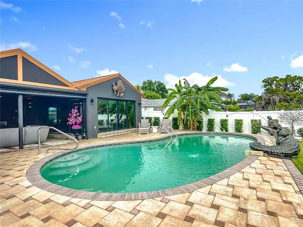 823 SW Kings Bay Drive Crystal River FL 34429