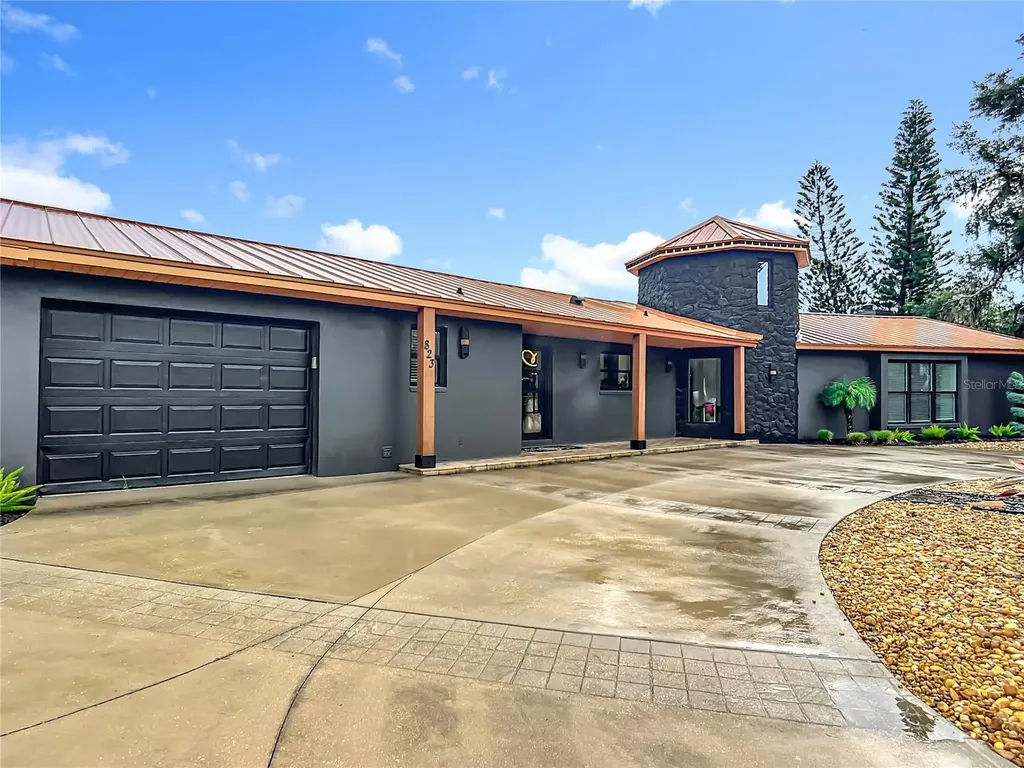 823 SW Kings Bay Drive Crystal River FL 34429
