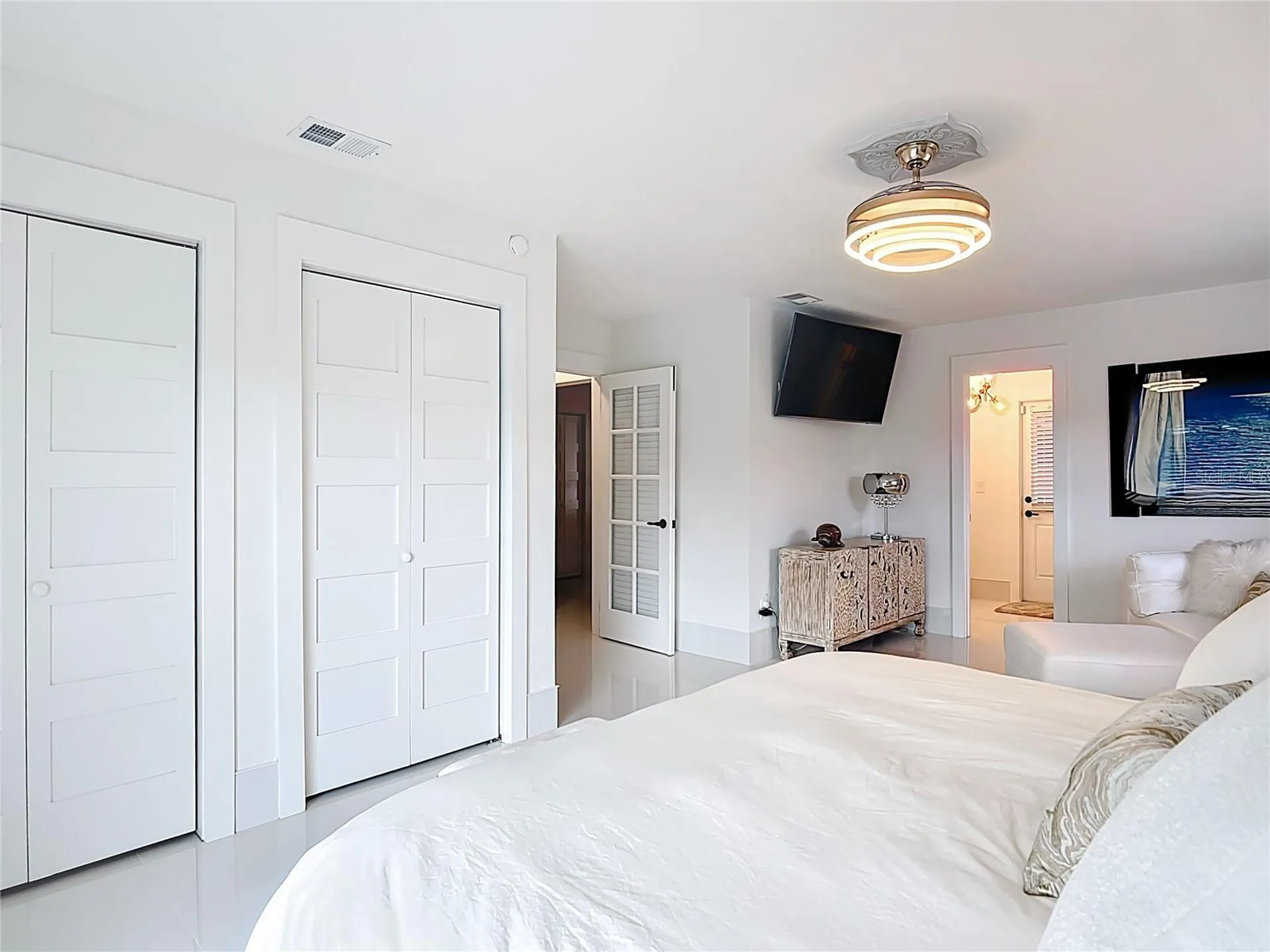 823 SW Kings Bay Drive Crystal River FL 34429