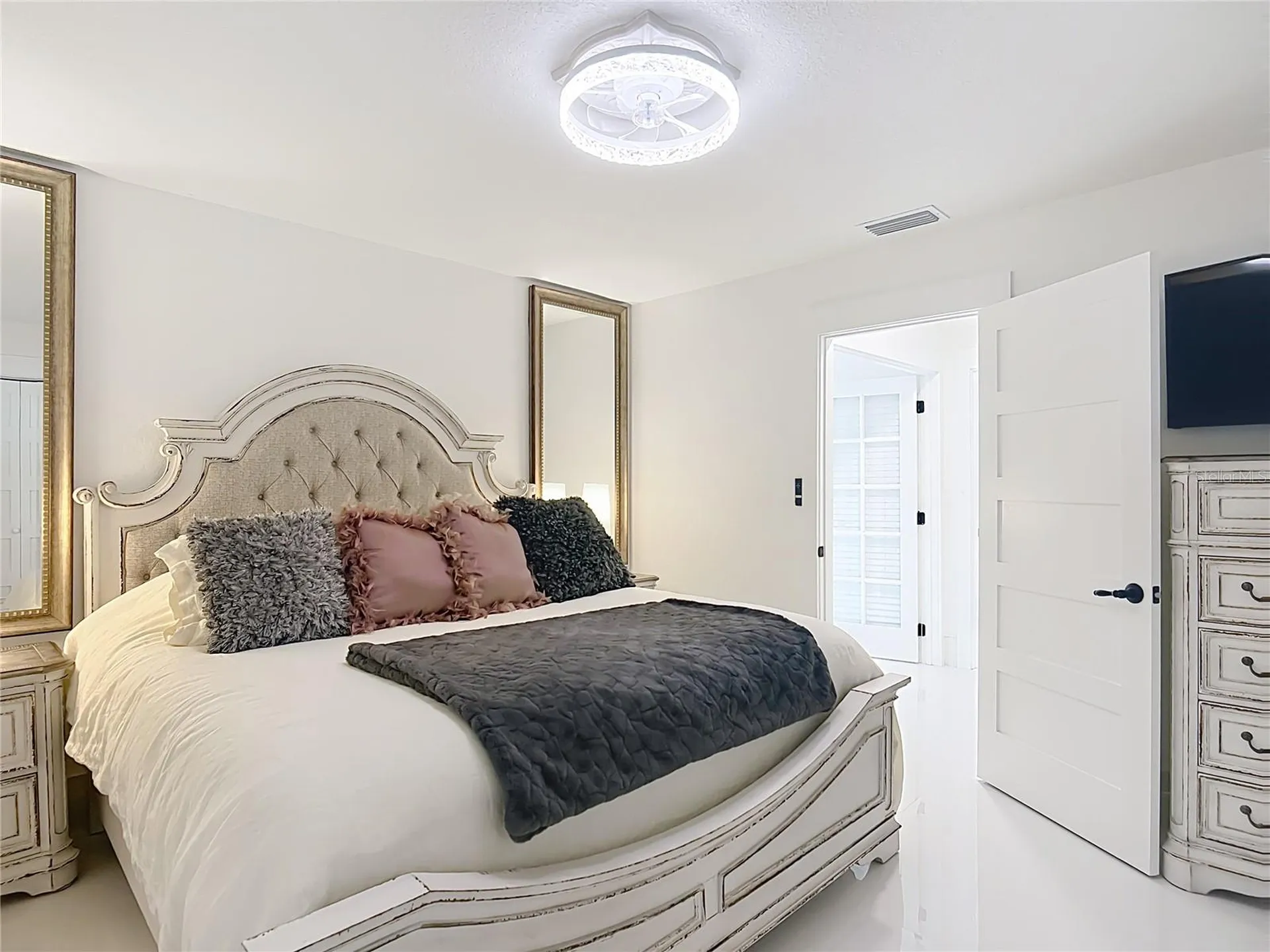 823 SW Kings Bay Drive Crystal River FL 34429