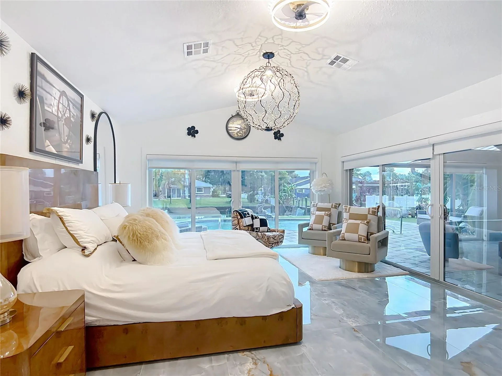 823 SW Kings Bay Drive Crystal River FL 34429