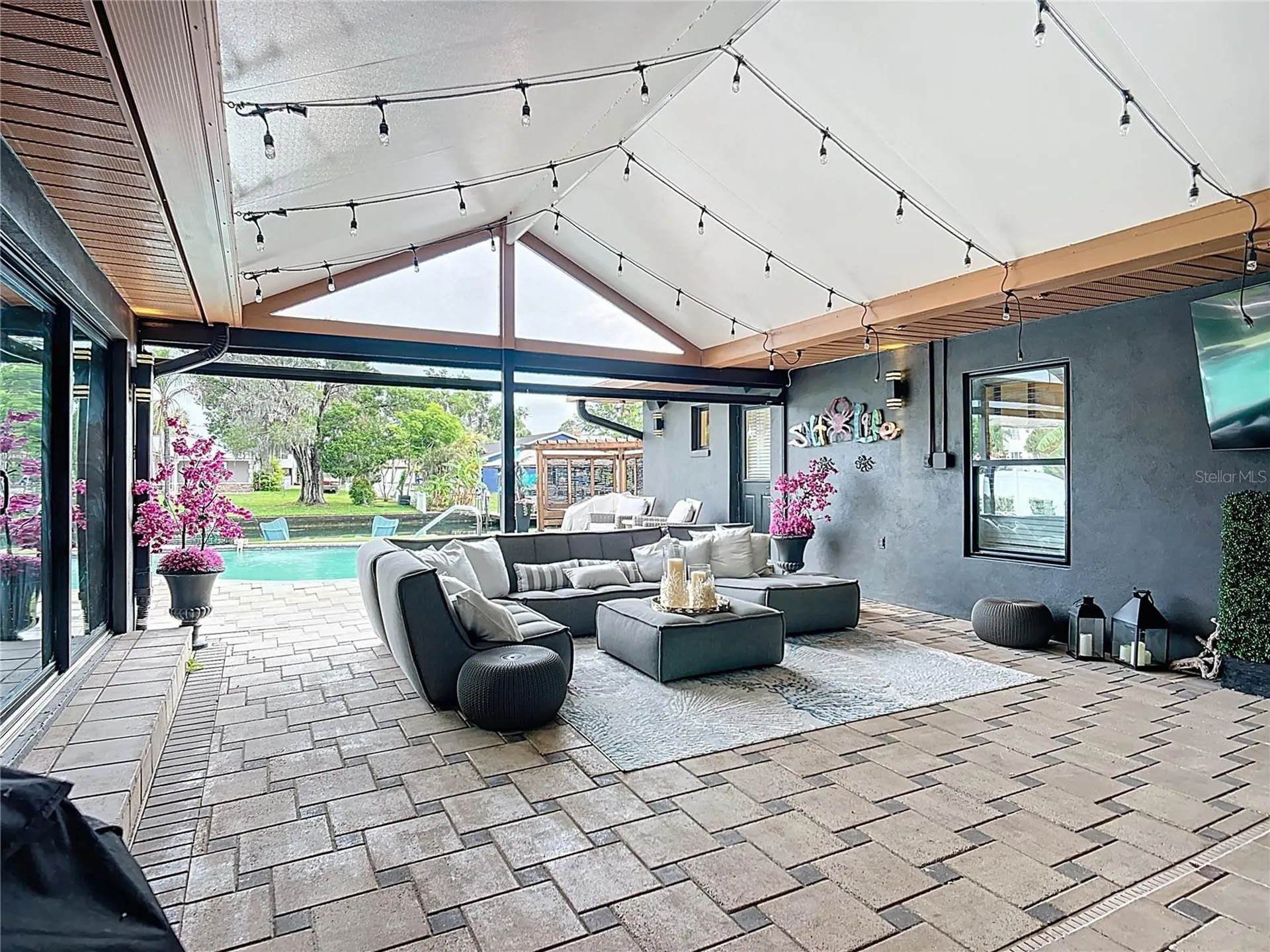 823 SW Kings Bay Drive Crystal River FL 34429