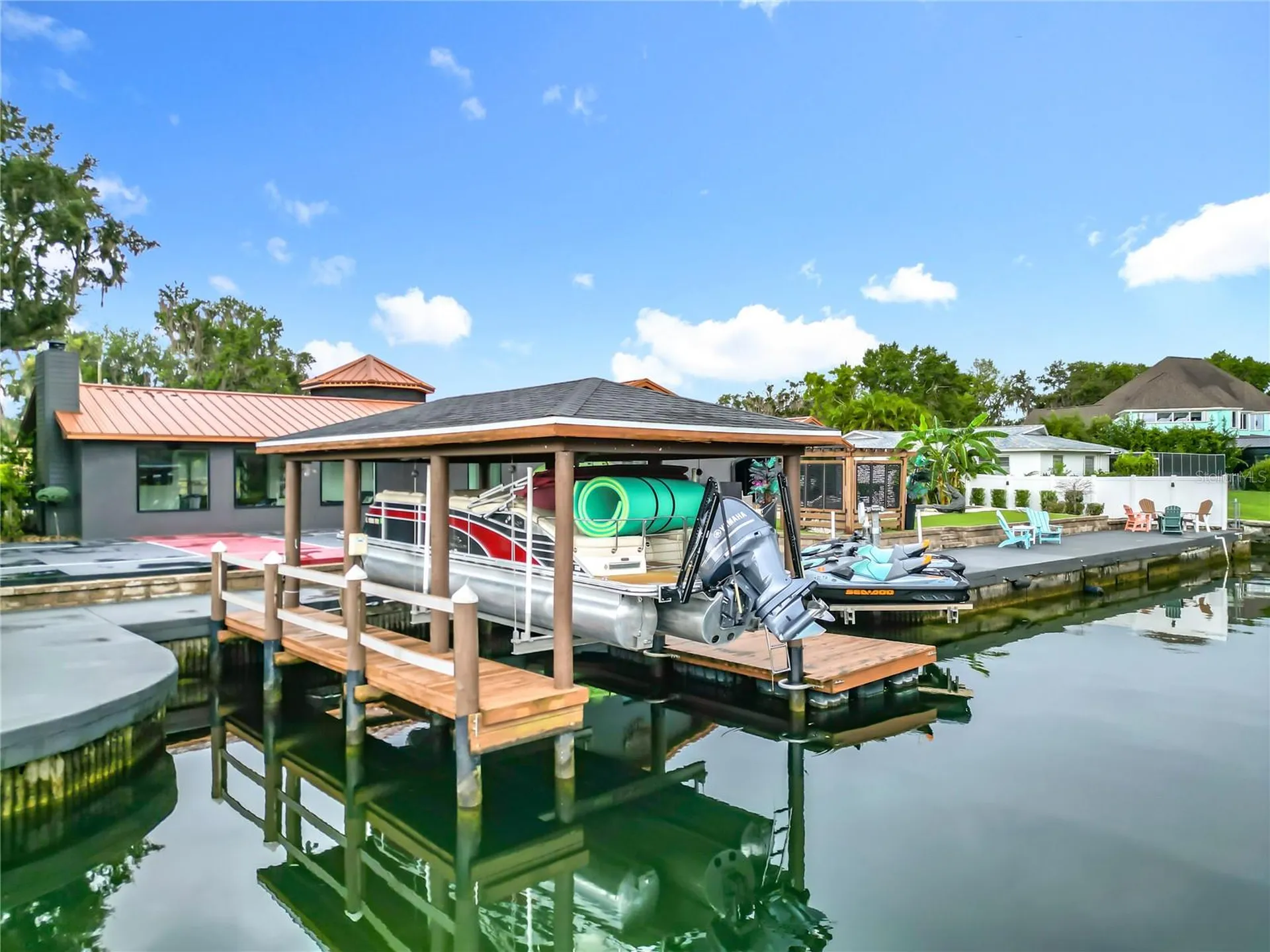 823 SW Kings Bay Drive Crystal River FL 34429