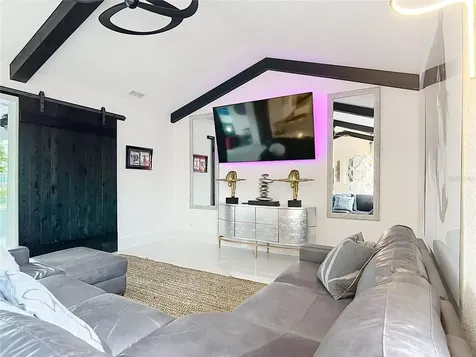 823 SW Kings Bay Drive Crystal River FL 34429