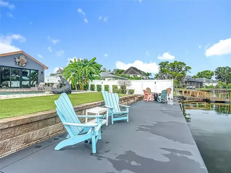 823 SW Kings Bay Drive Crystal River FL 34429