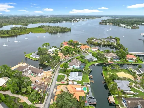 823 SW Kings Bay Drive Crystal River FL 34429
