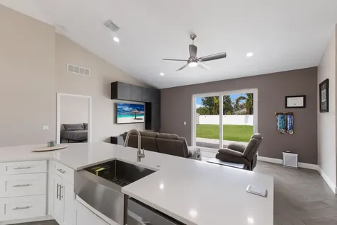 1606 22nd Avenue W Palmetto FL 34221