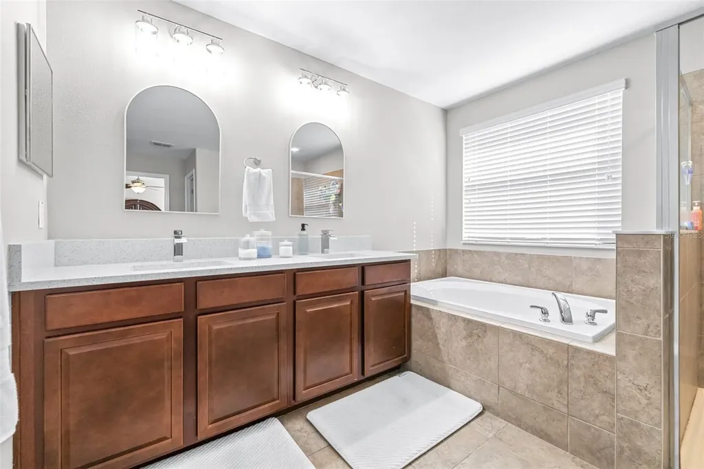 8132 Seagarden Lane Land O Lakes FL 34637