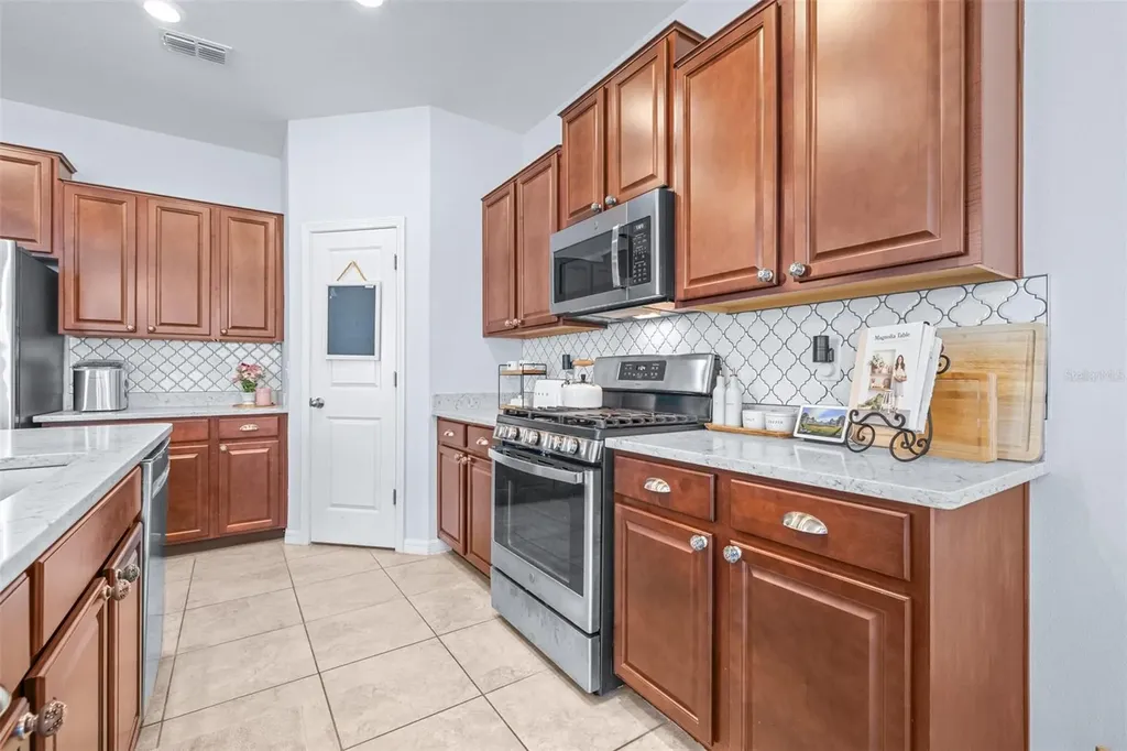 8132 Seagarden Lane Land O Lakes FL 34637