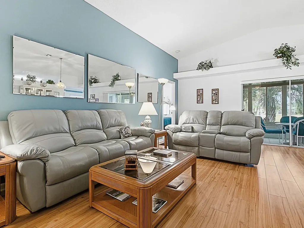 32747 Timberwood Drive Leesburg FL 34748