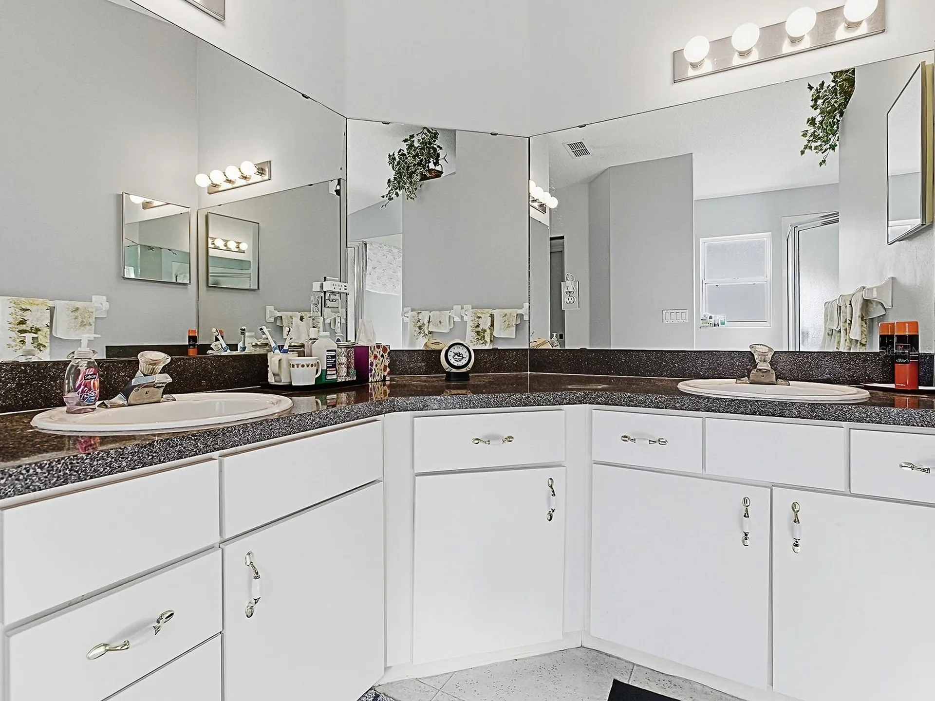 32747 Timberwood Drive Leesburg FL 34748