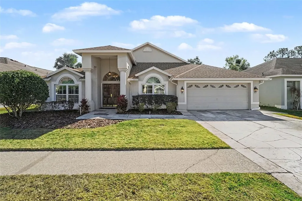 18913 Fairwood Court Tampa FL 33647