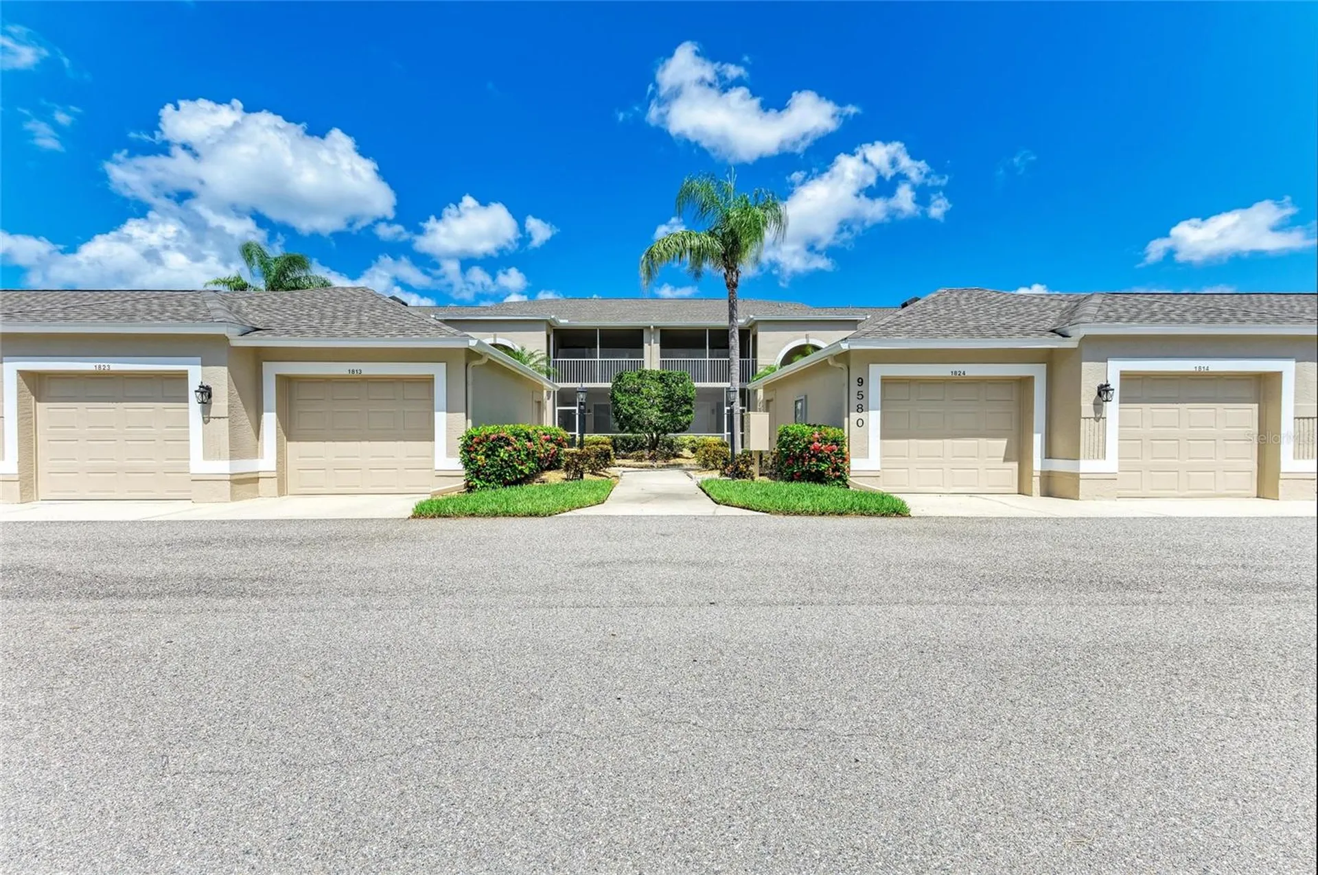 9580 High Gate Drive Sarasota FL 34238