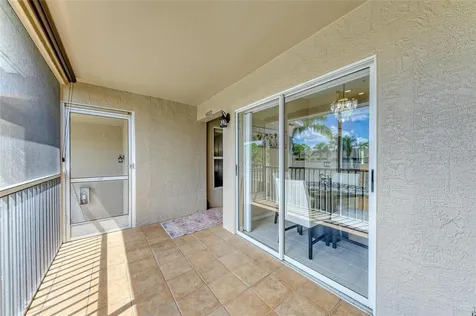 9580 High Gate Drive Sarasota FL 34238