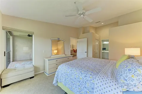 9580 High Gate Drive Sarasota FL 34238