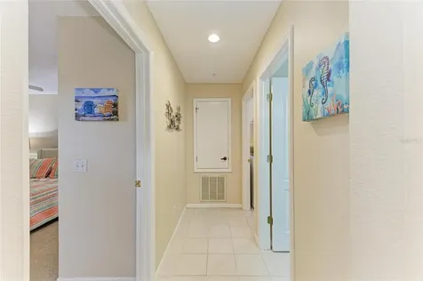 9580 High Gate Drive Sarasota FL 34238