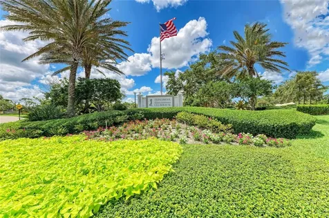 9580 High Gate Drive Sarasota FL 34238