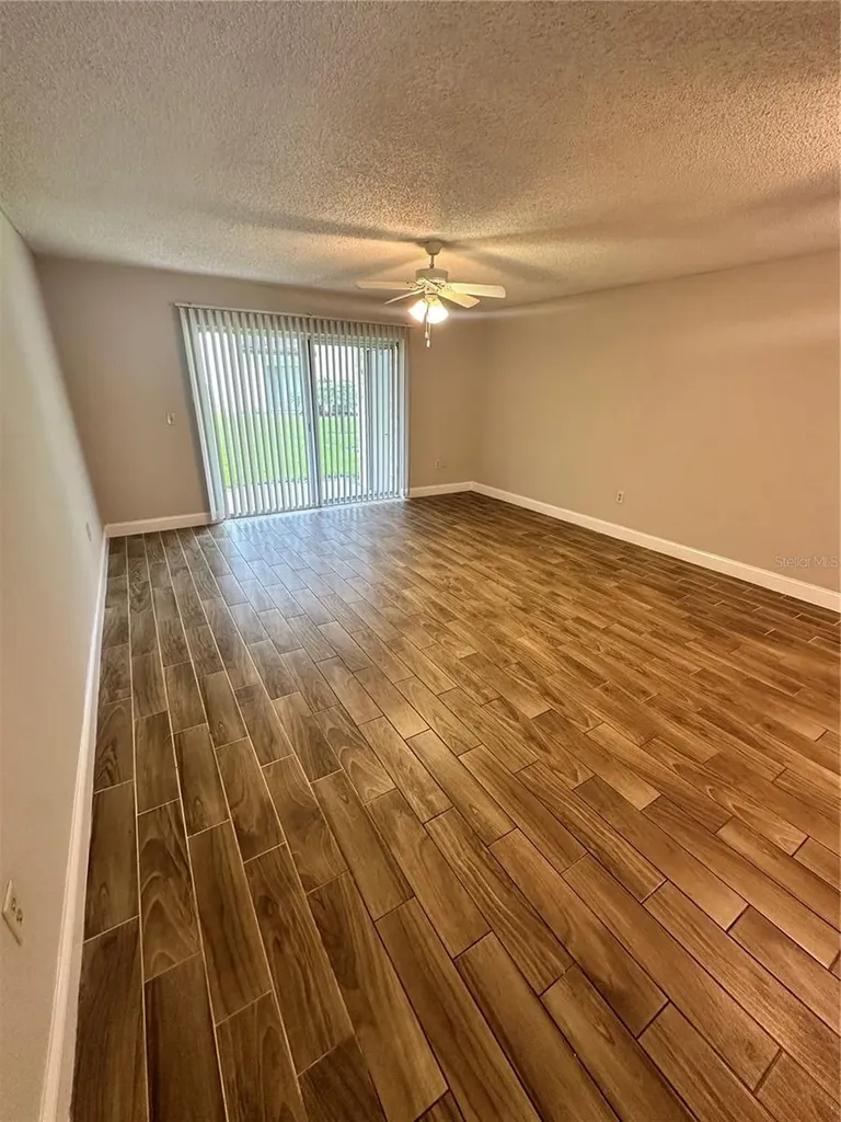 4209 S Semoran Boulevard Orlando FL 32822