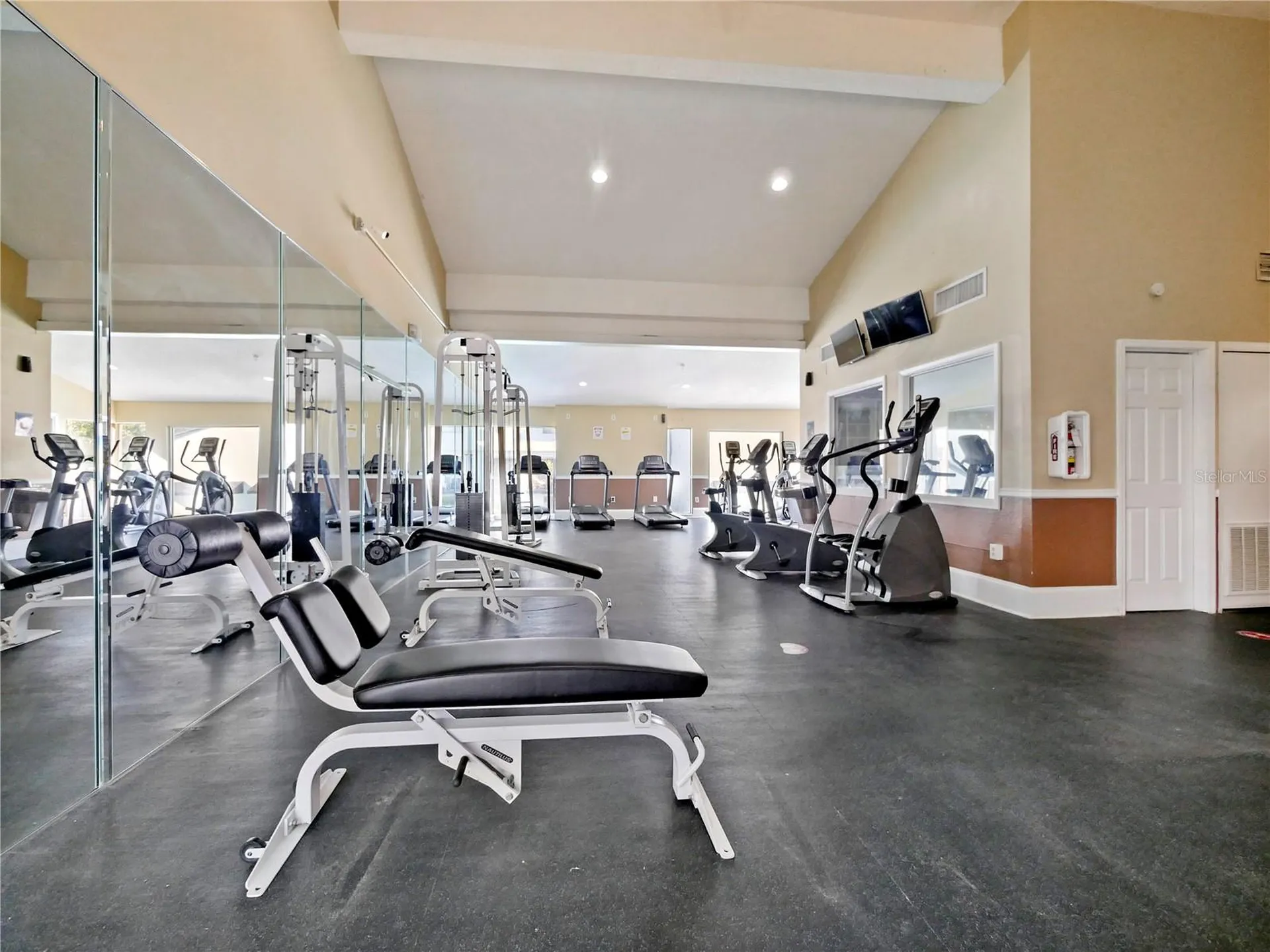 4209 S Semoran Boulevard Orlando FL 32822