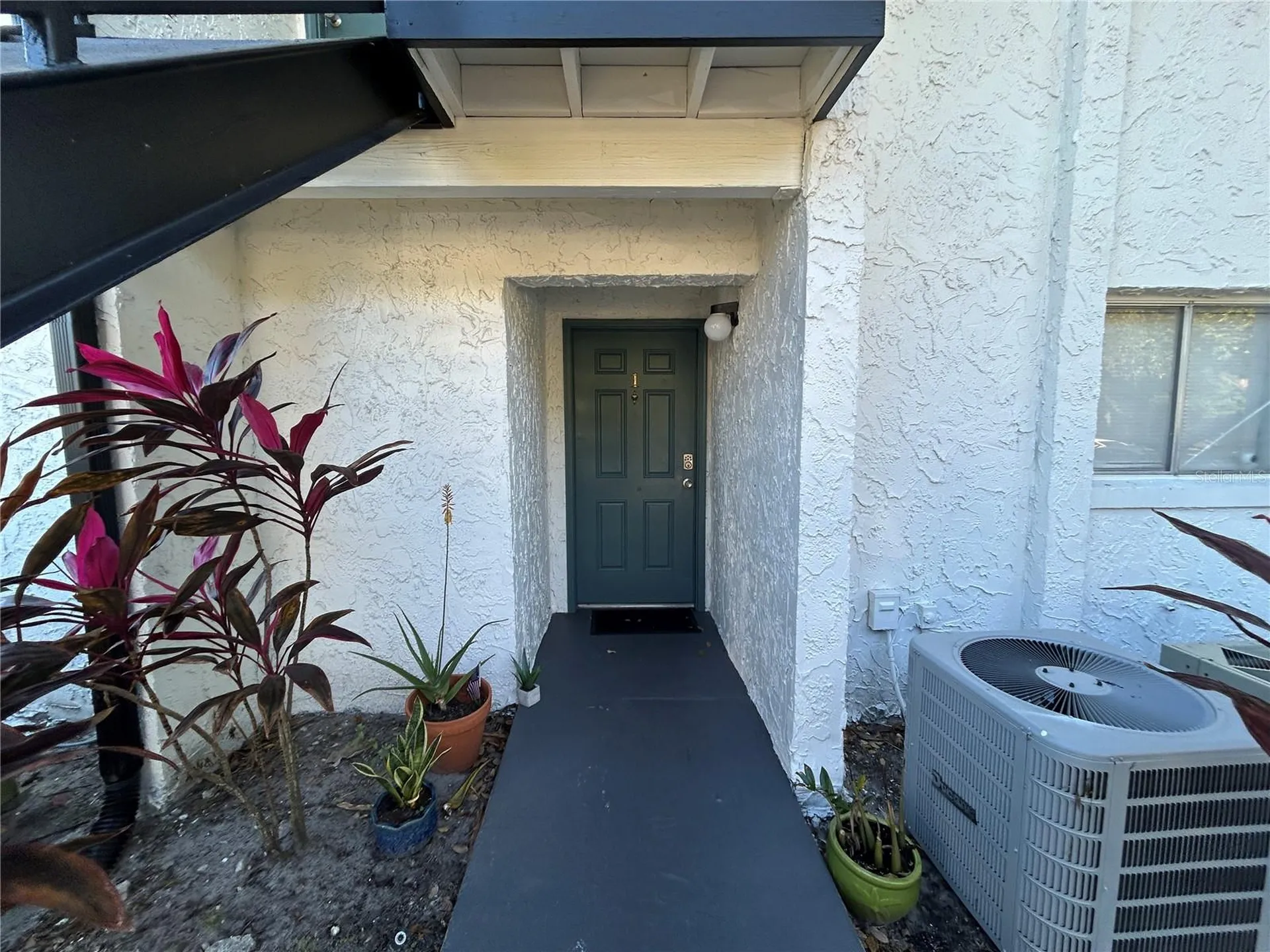 4209 S Semoran Boulevard Orlando FL 32822