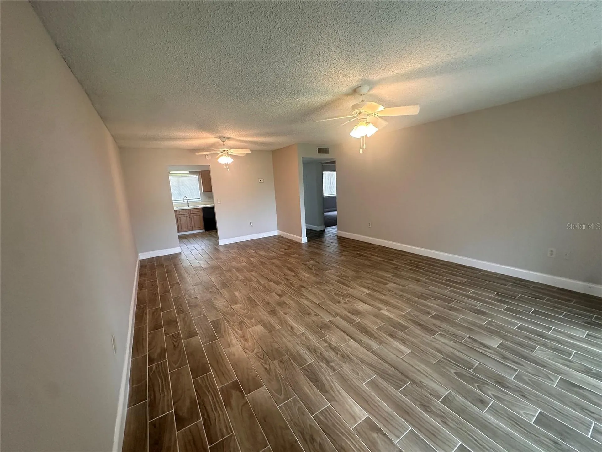 4209 S Semoran Boulevard Orlando FL 32822