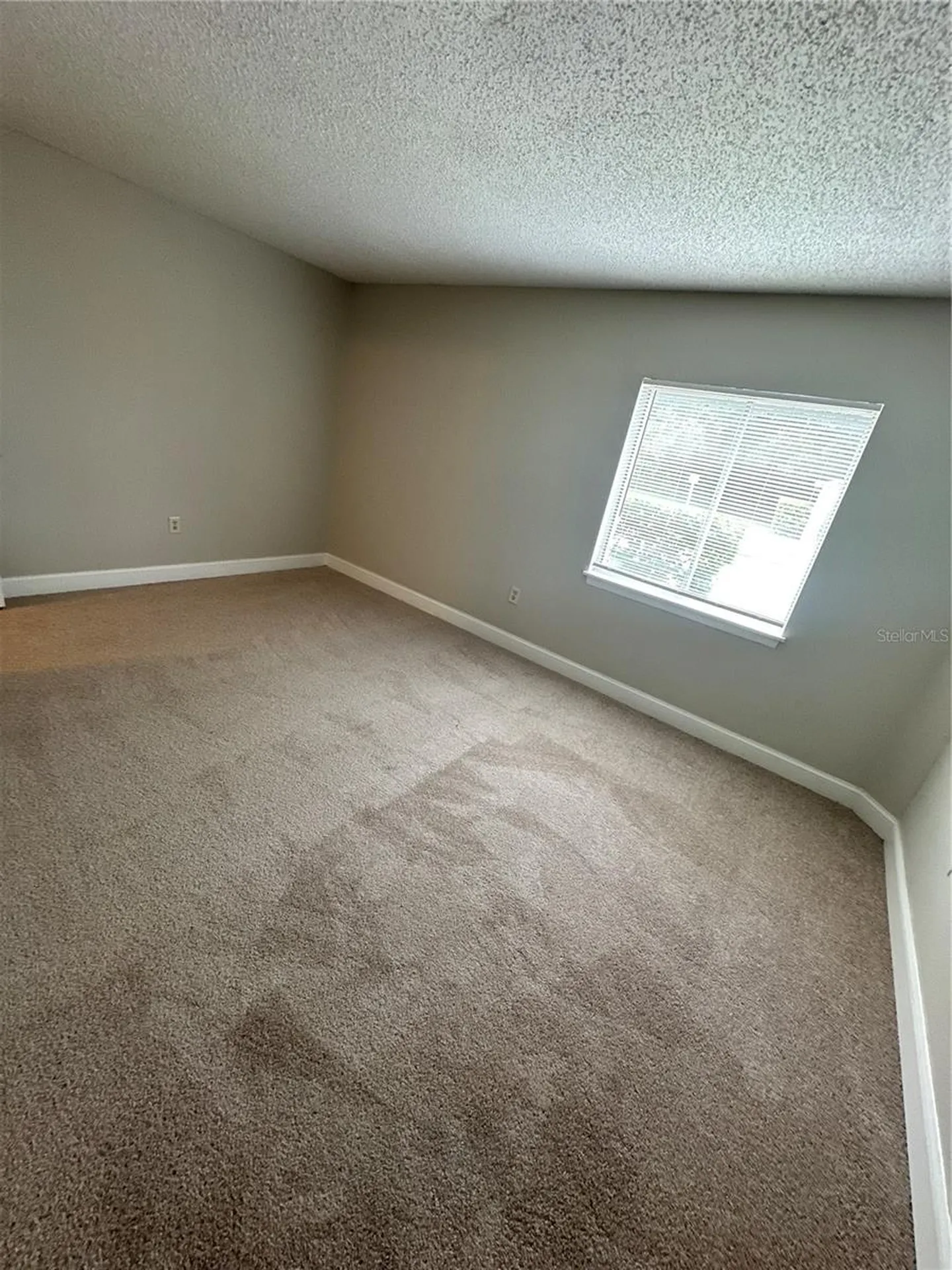 4209 S Semoran Boulevard Orlando FL 32822
