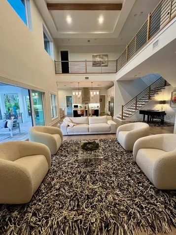 790 Cordova Boulevard NE St Petersburg FL 33704