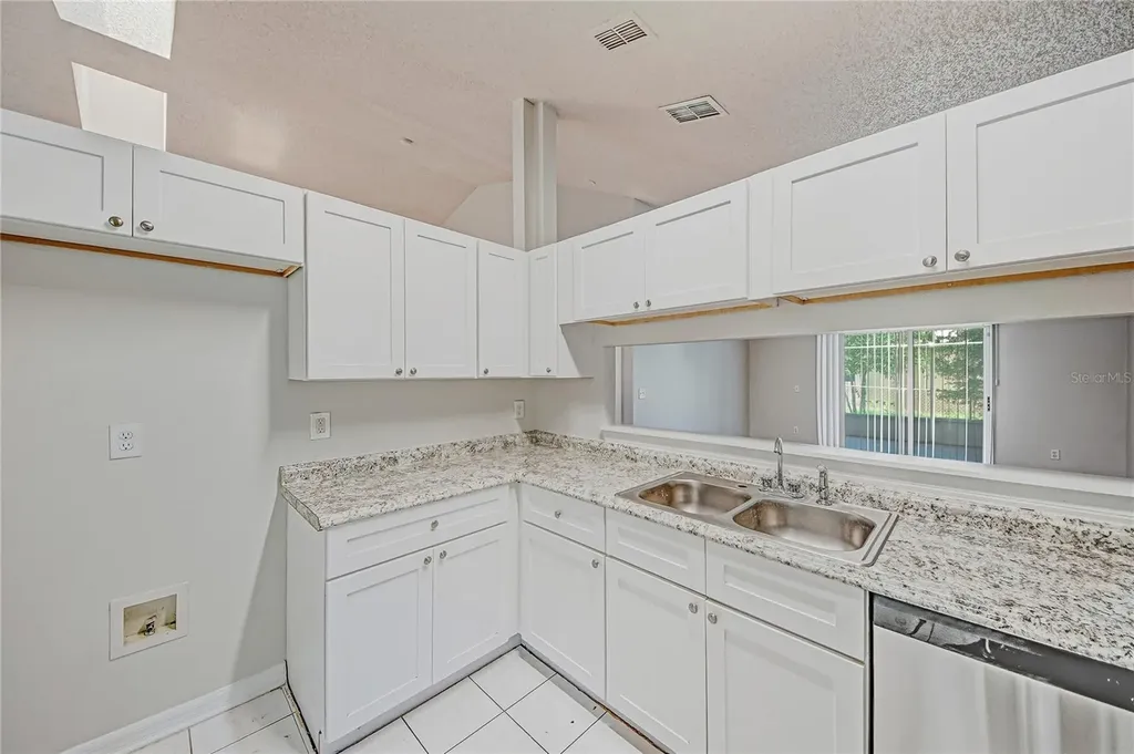 3 Cecilia Way Kissimmee FL 34758