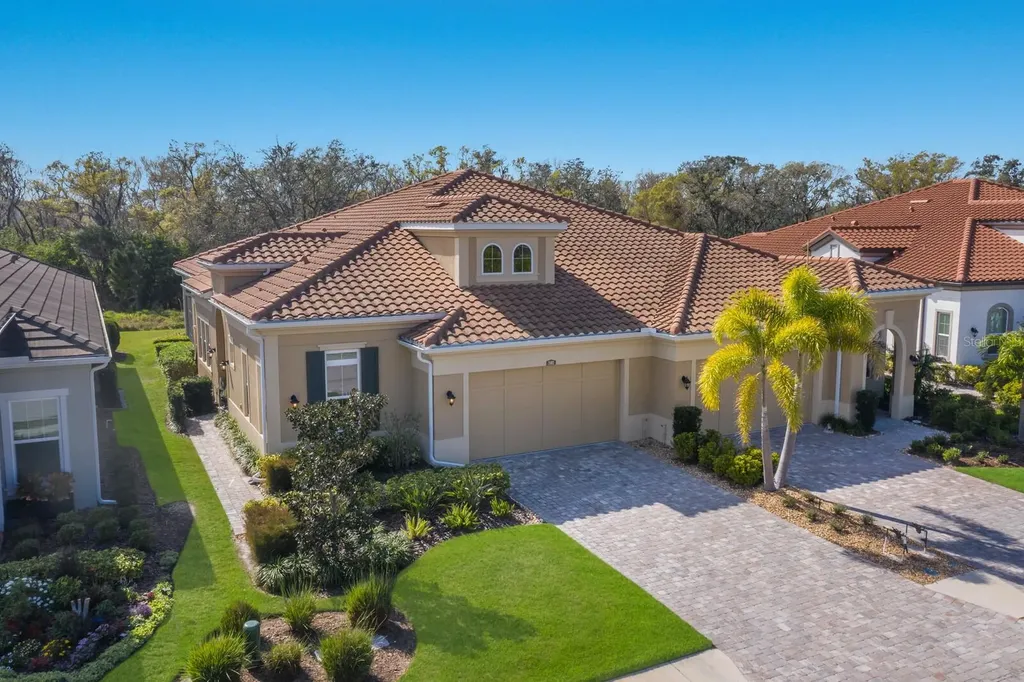 2402 Starwood Court Lakewood Ranch FL 34211