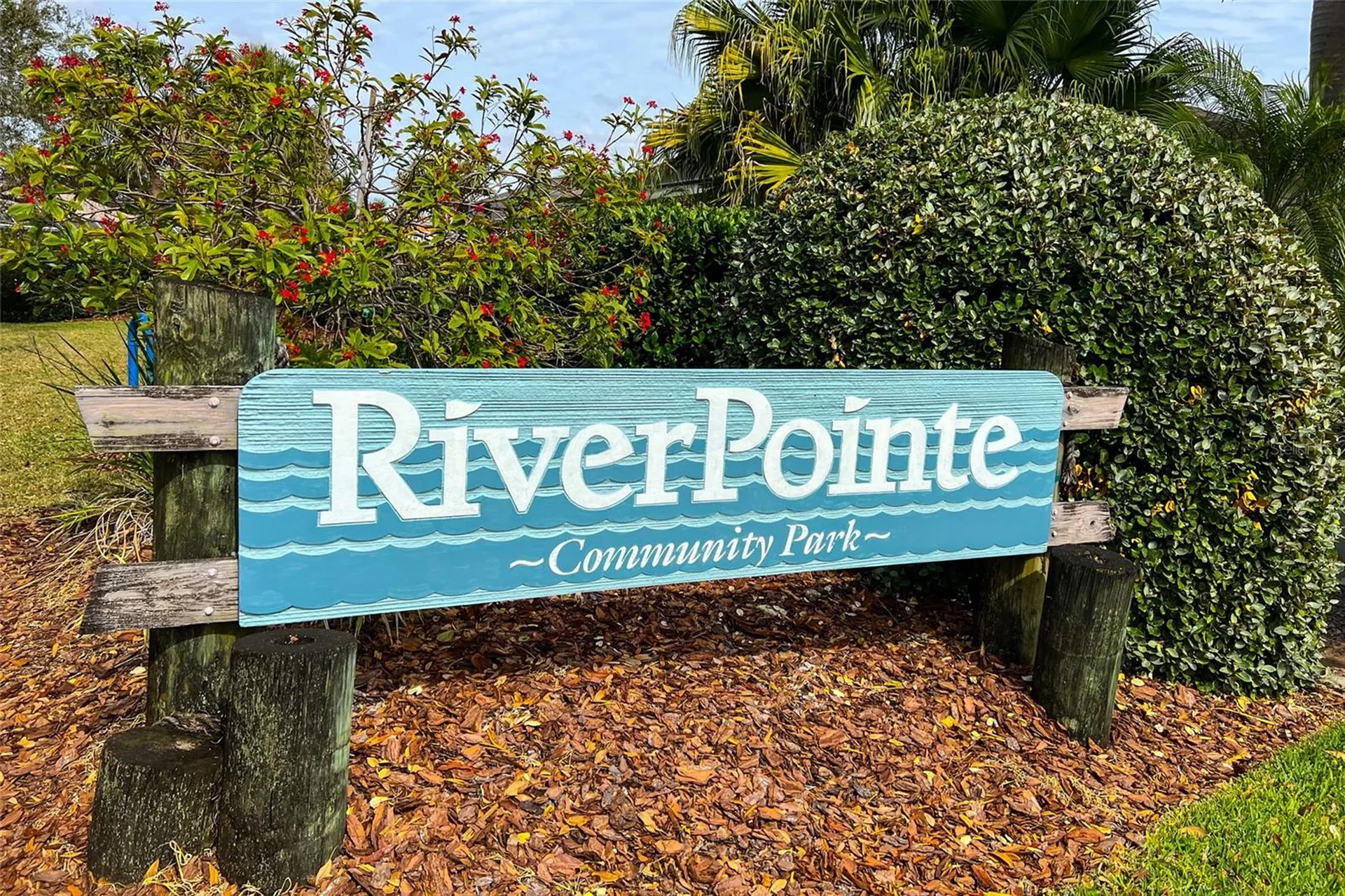 3712 5th Avenue NE Bradenton FL 34208