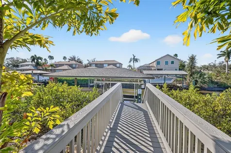 3712 5th Avenue NE Bradenton FL 34208