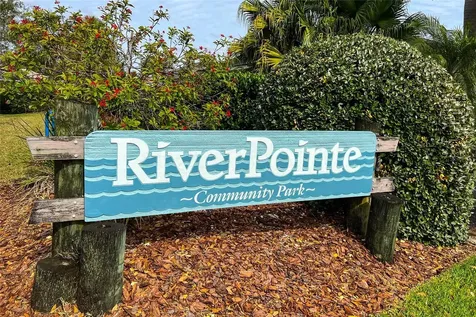 3712 5th Avenue NE Bradenton FL 34208