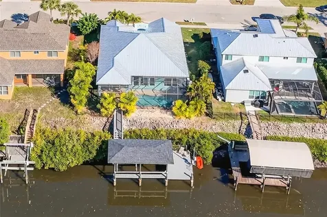 3712 5th Avenue NE Bradenton FL 34208