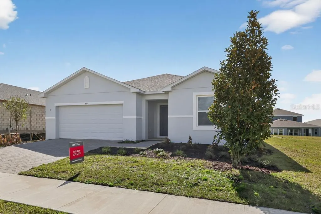 217 Streamwater Way Groveland FL 34736