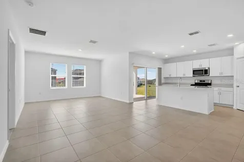 217 Streamwater Way Groveland FL 34736