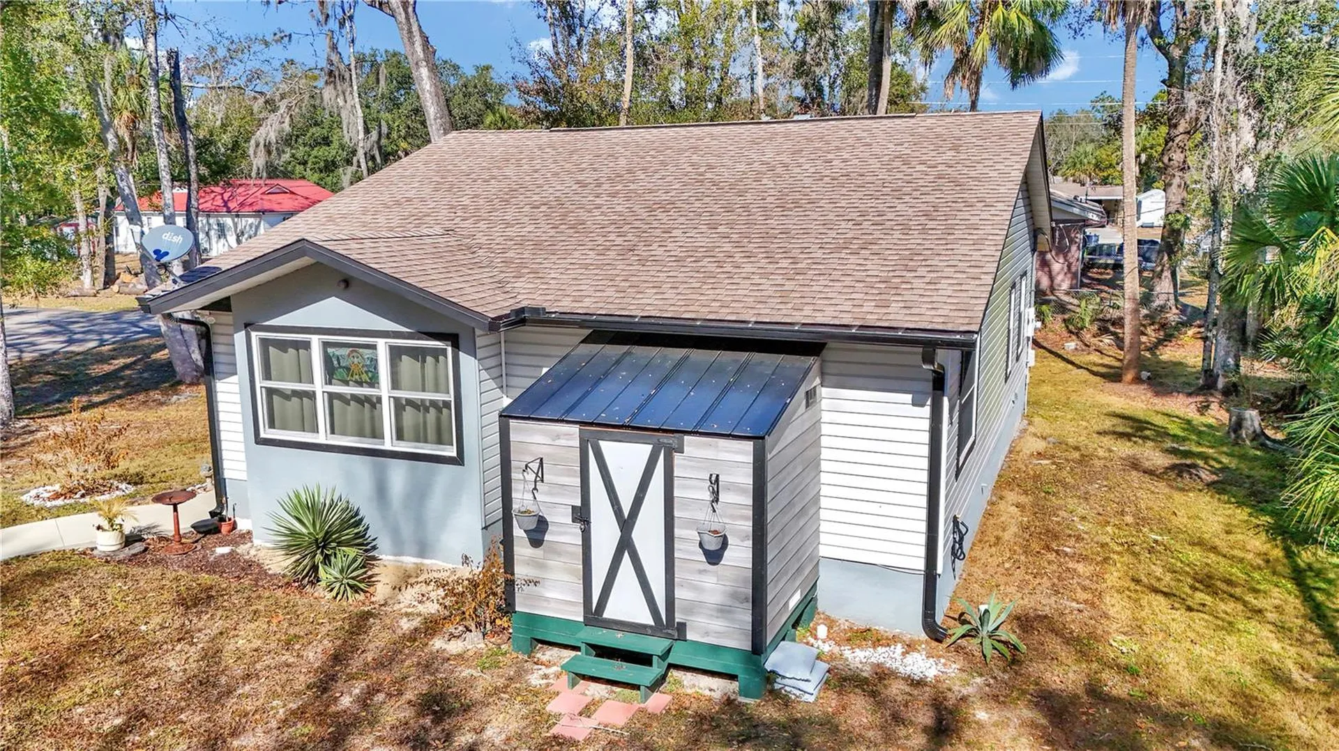 715 NE 12th Terrace Crystal River FL 34428