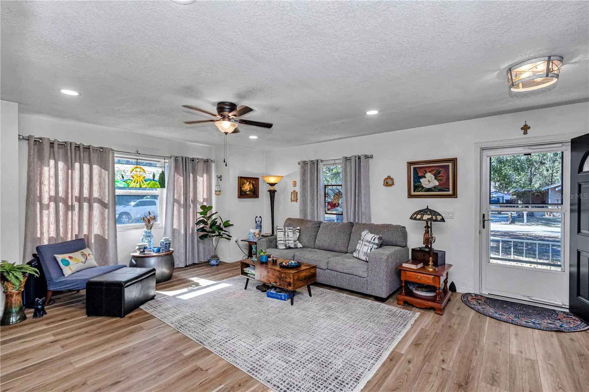 715 NE 12th Terrace Crystal River FL 34428
