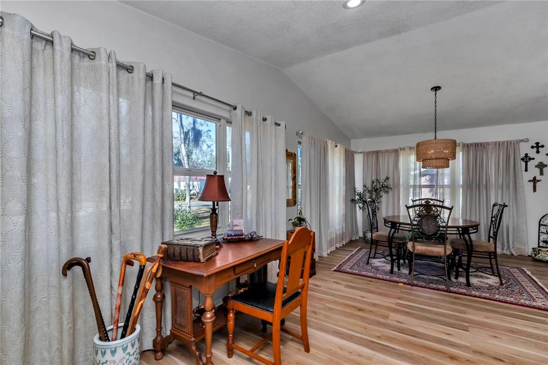 715 NE 12th Terrace Crystal River FL 34428