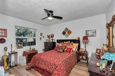 715 NE 12th Terrace Crystal River FL 34428