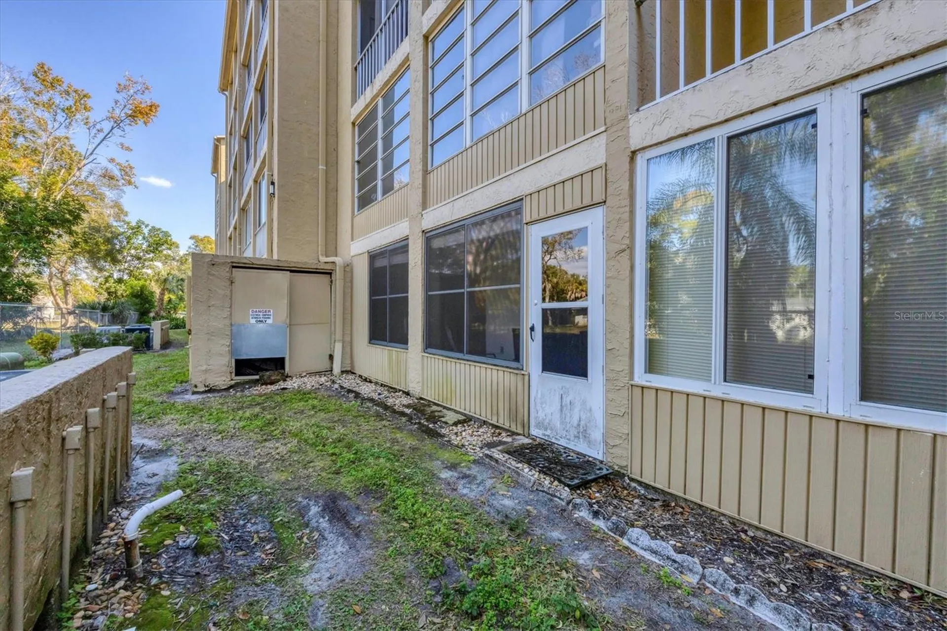 3534 Lake Bayshore Drive Bradenton FL 34205