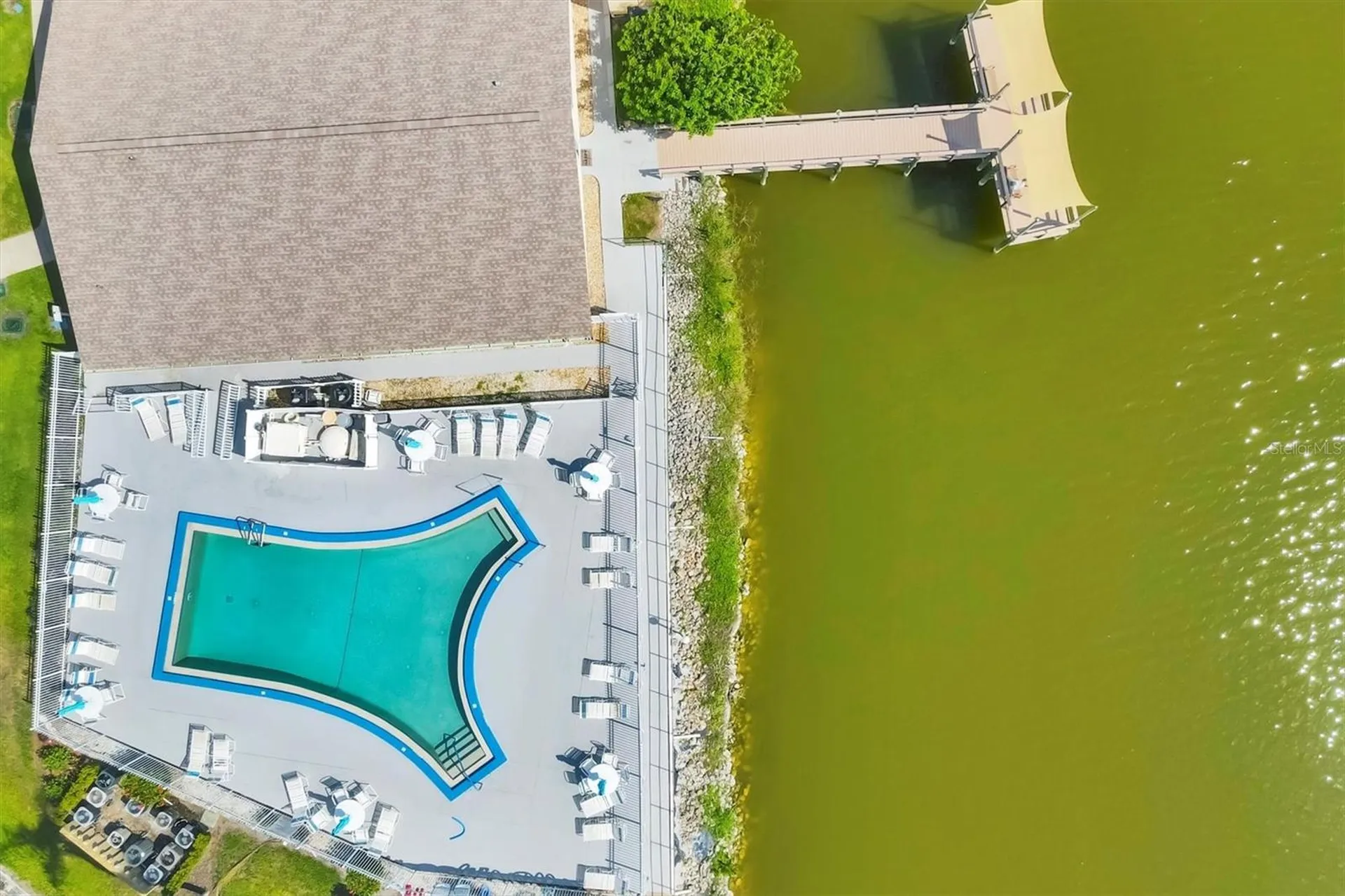 3534 Lake Bayshore Drive Bradenton FL 34205