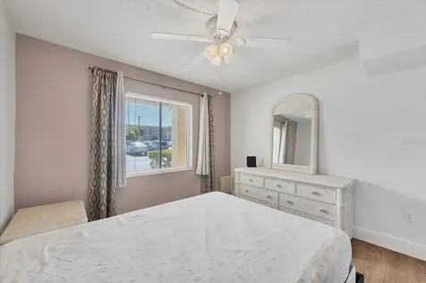 3534 Lake Bayshore Drive Bradenton FL 34205