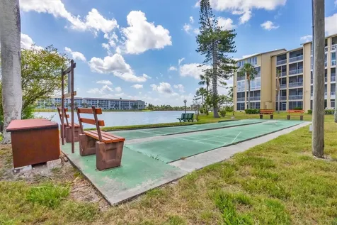 3534 Lake Bayshore Drive Bradenton FL 34205