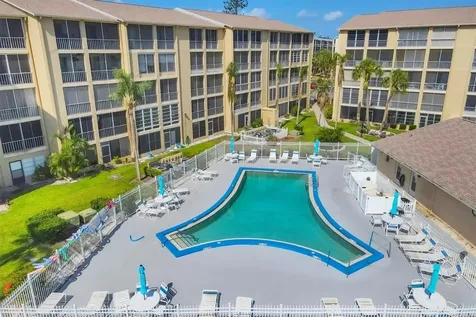 3534 Lake Bayshore Drive Bradenton FL 34205