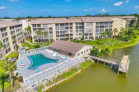 3534 Lake Bayshore Drive Bradenton FL 34205