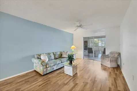 3534 Lake Bayshore Drive Bradenton FL 34205