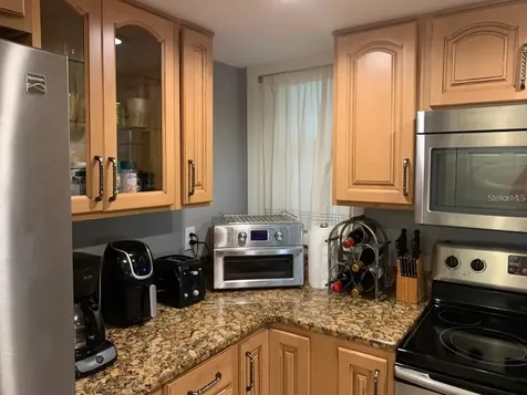 1051 S Highland Street Mount Dora FL 32757