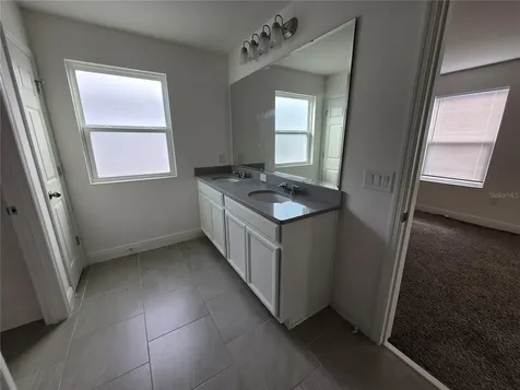 1152 Blue Garden Drive Deland FL 32720